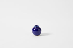 Shiny blue Christiane Perrochon petite boule vase