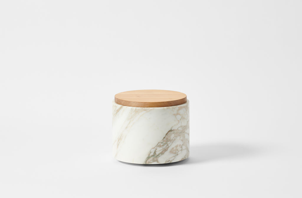 Size::Ice Bucket with Oak Lid