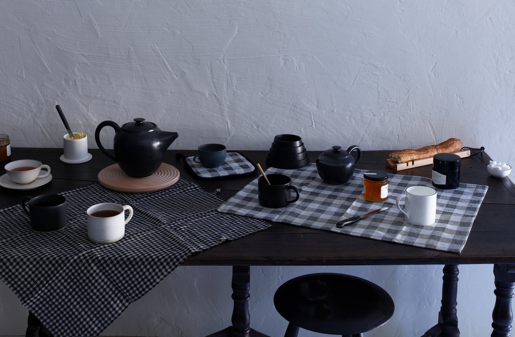 Tori Murphy Black Woodhouse Check Pot Holder