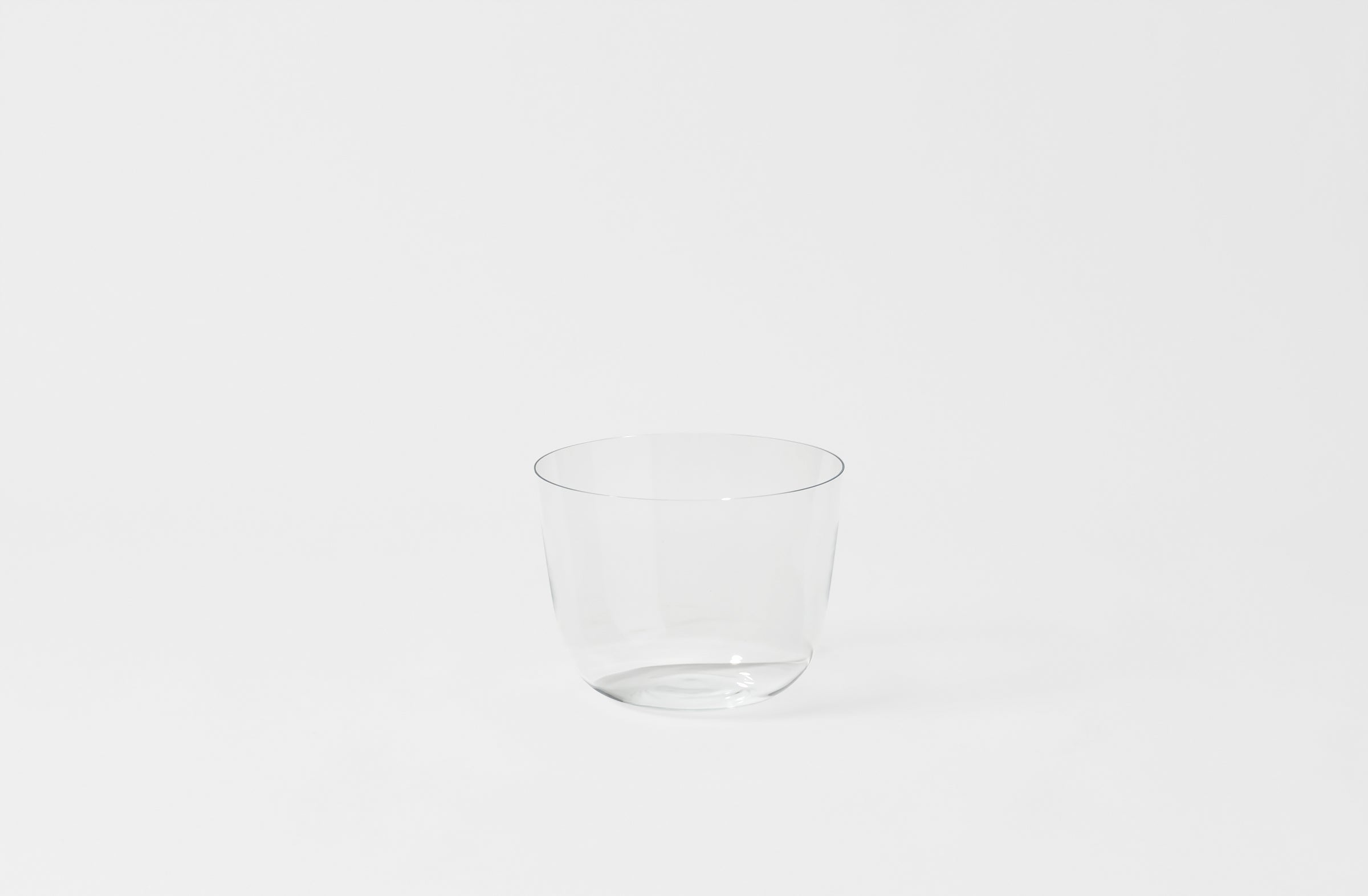 http://marchsf.com/cdn/shop/products/lobmeyr-alpha-clear-m-salad-bowl-20795_2400x.jpg?v=1680766500