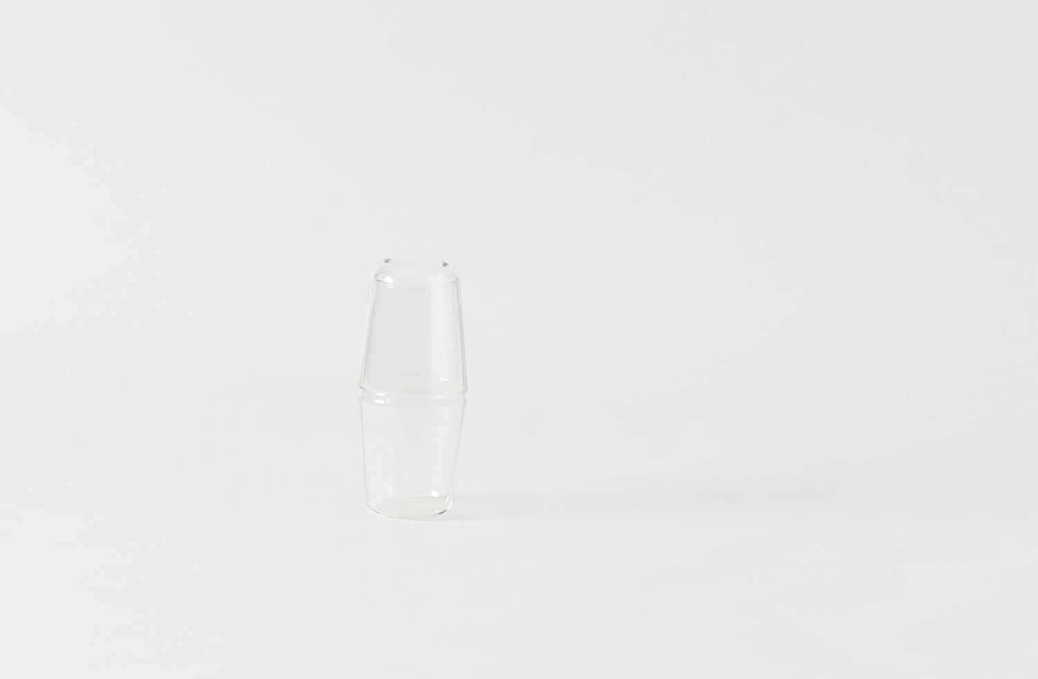 R+D Lab Luisa Ribbed Glass Bonne Nuit Carafe