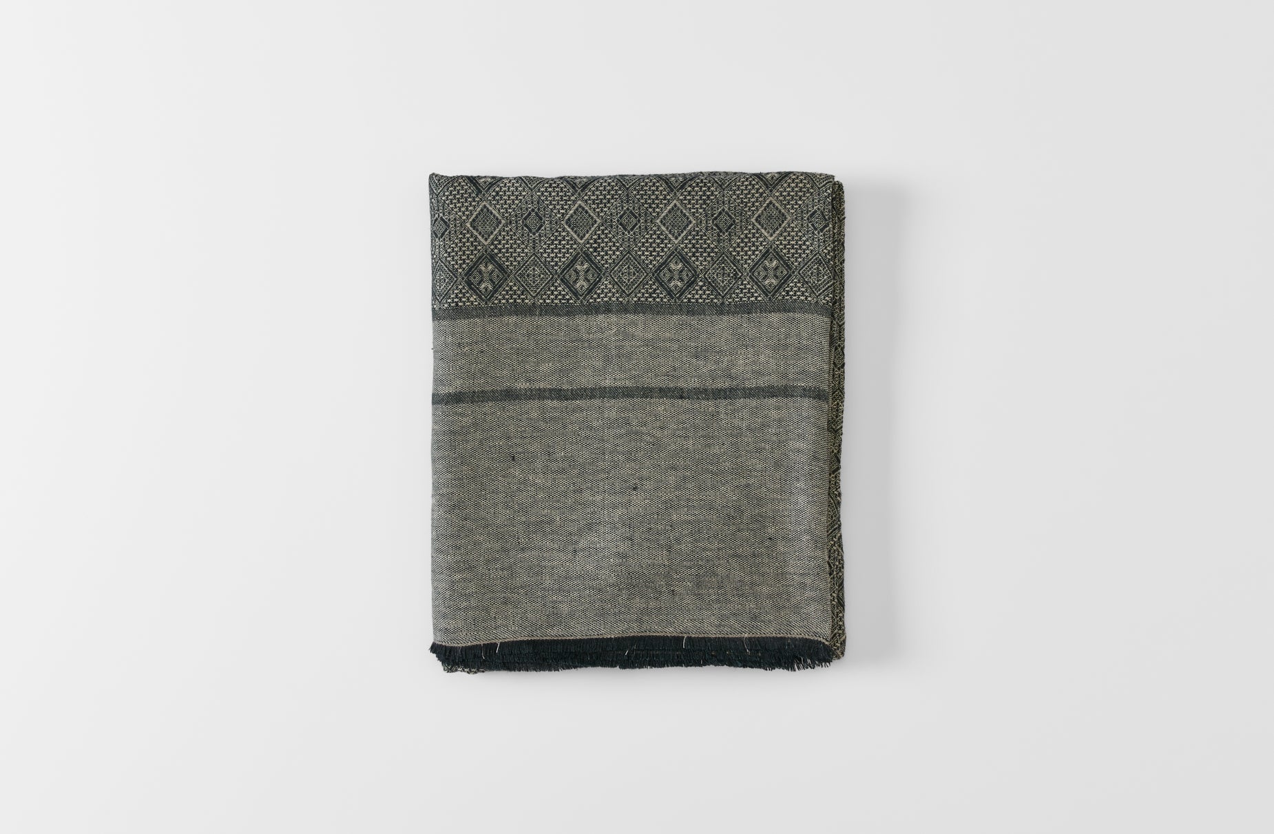 Afrodite Black Fringed Tablecloth