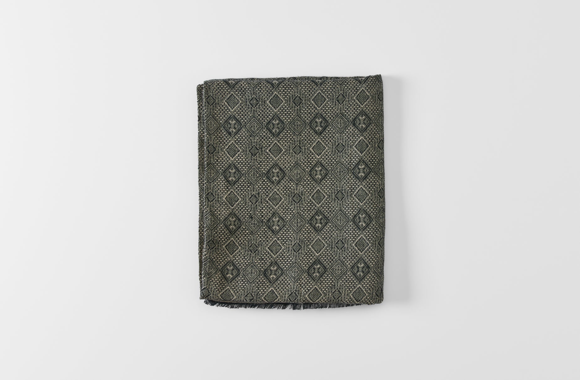 Afrodite Black Fringed Tablecloth