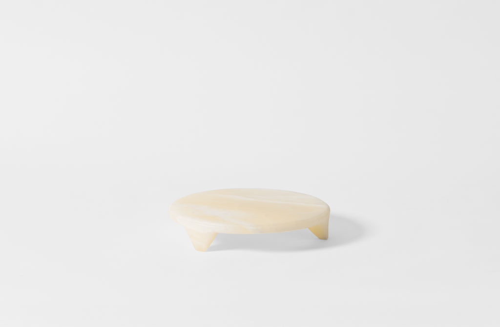 MARCH White Onyx Pedestal