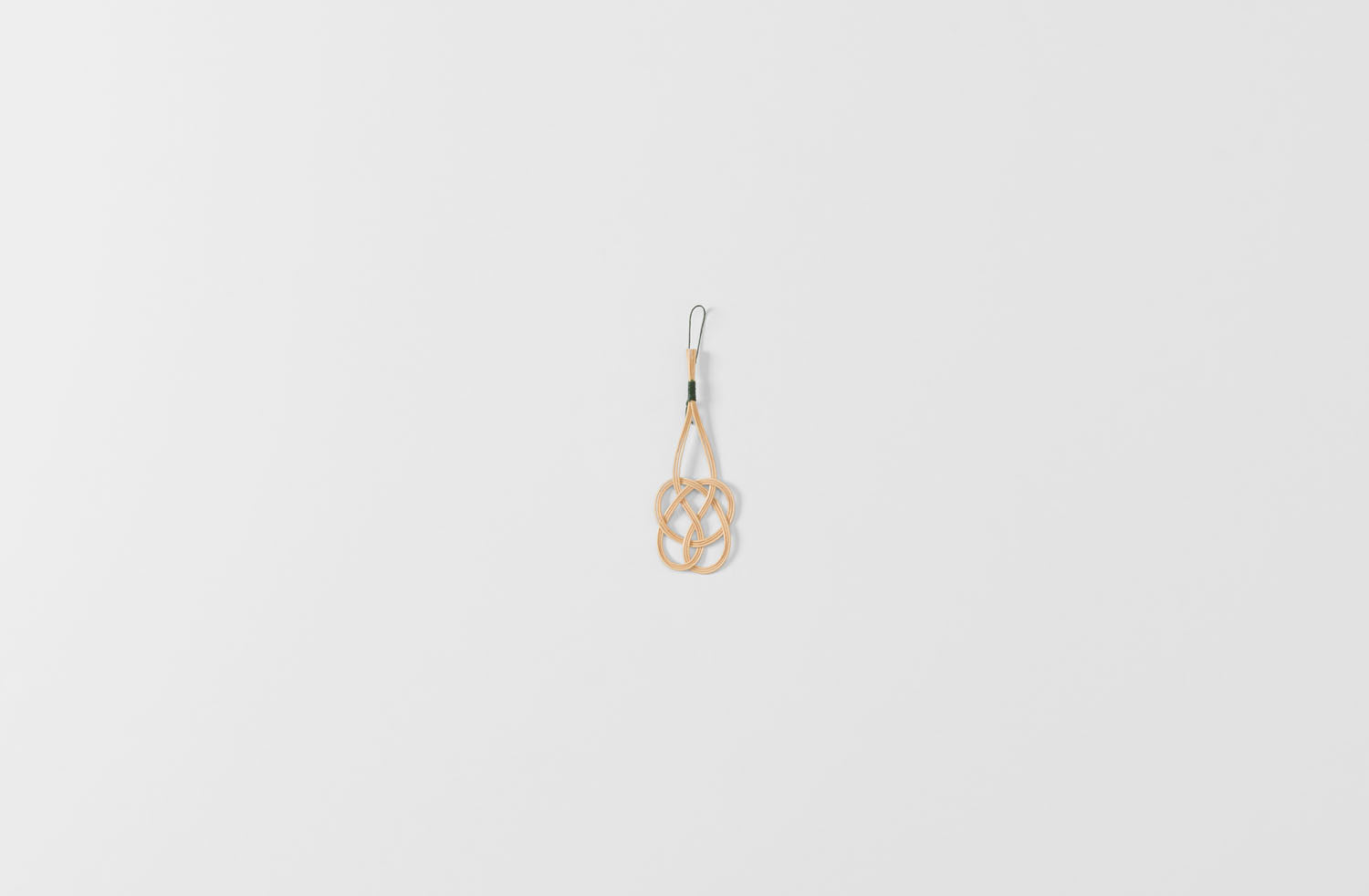 Studio AMOS Single Knot Carpet Beater Ornament