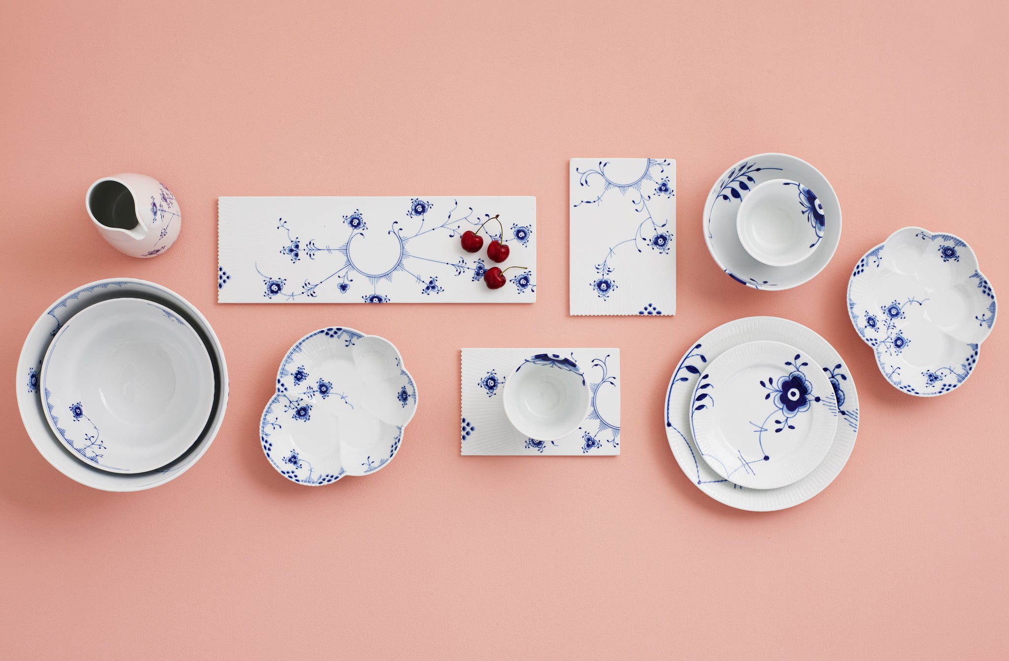 Royal Copenhagen Blue Elements Short Serving Board