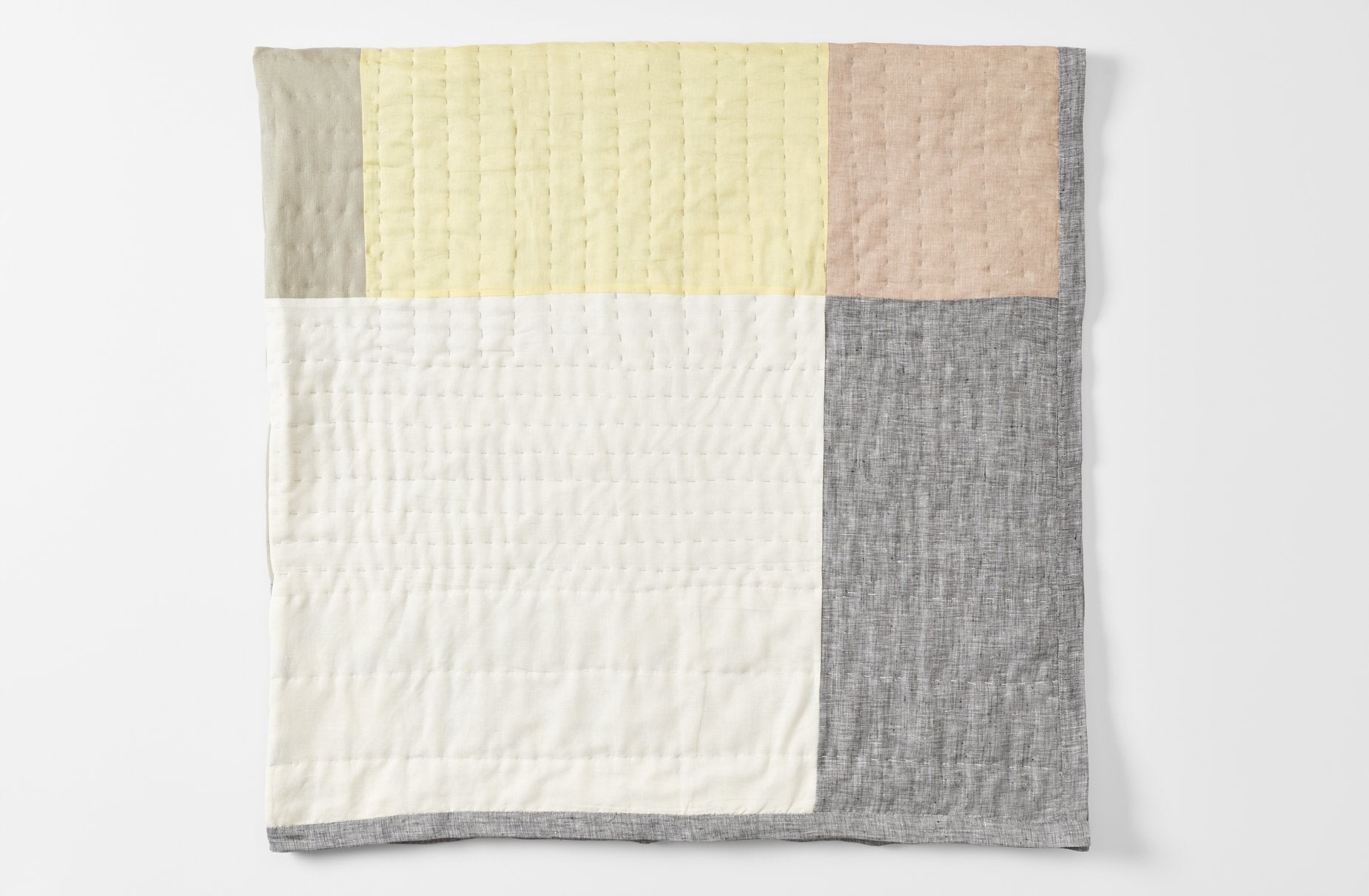 Thompson Street Studio Black and White Tile Queen Quilt