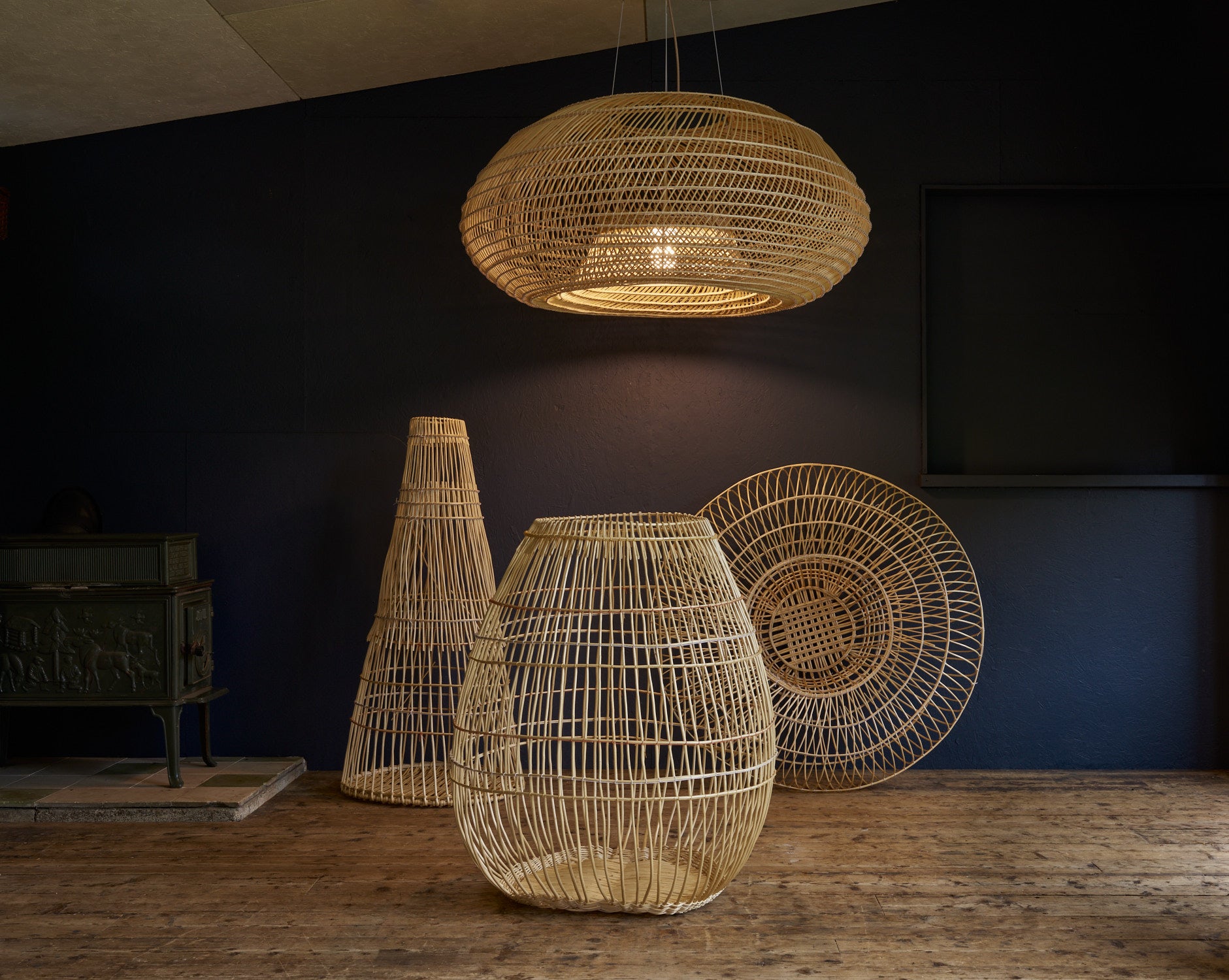 Studio AMOS Solas Willow Light