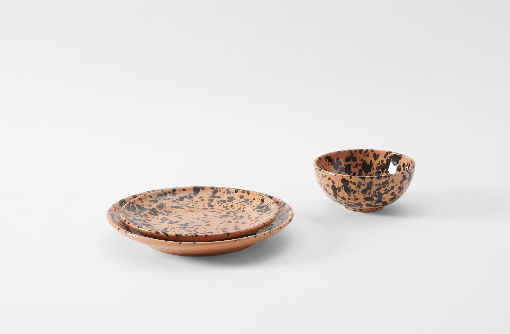 Black on Terracotta Splatterware Dinnerware – MARCH