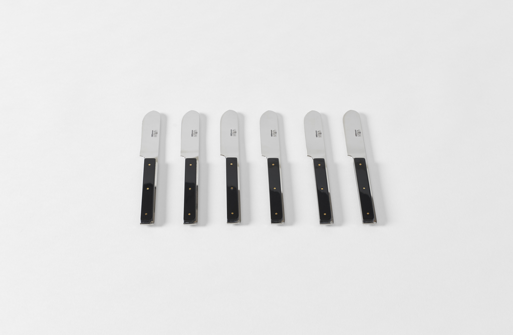 Claude Dozorme Set of 6 Marly Steak Knives in Oak Box