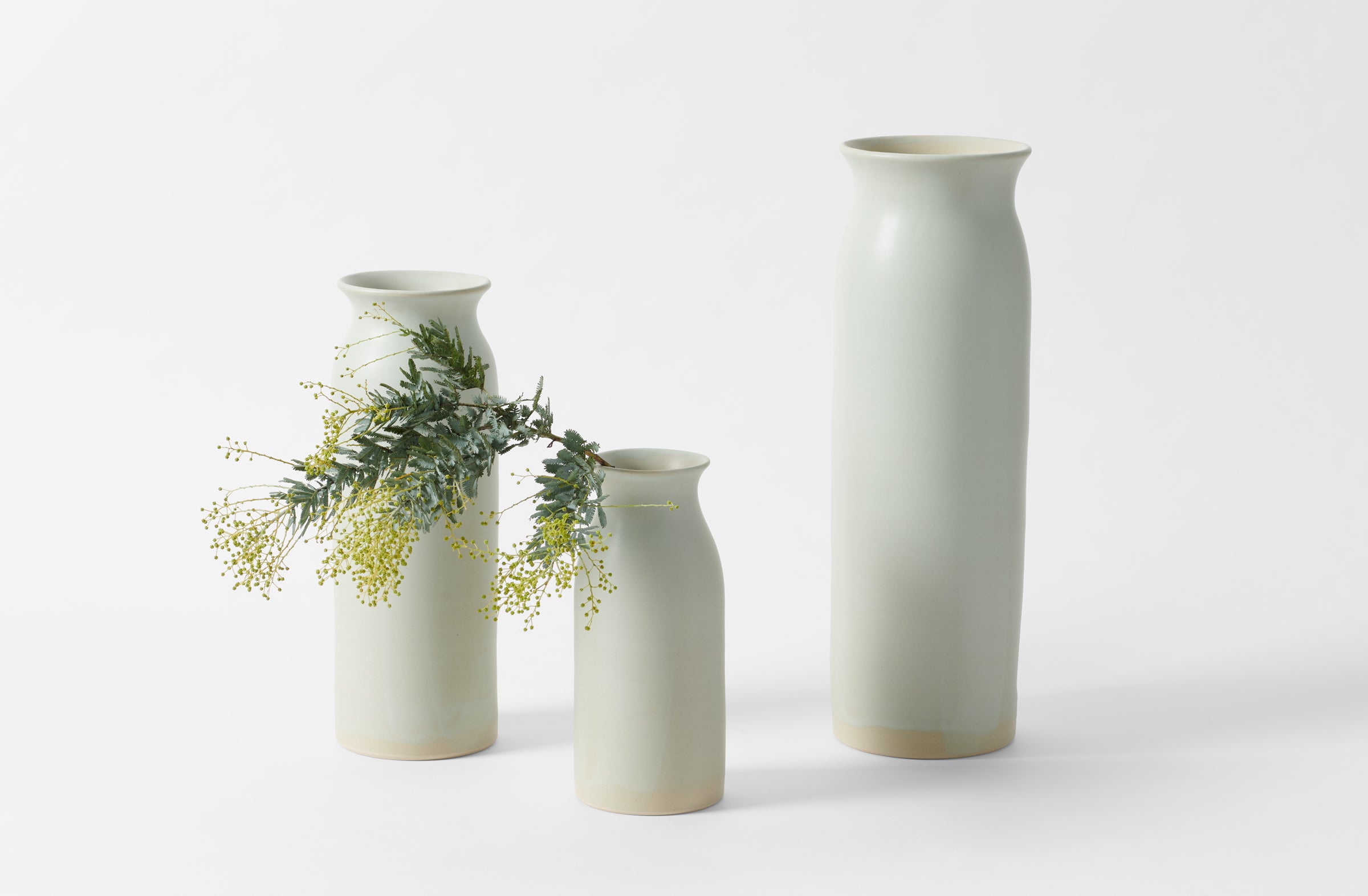 Default christiane-perrochon-pale-green-m-bottle-vase-20313-00-01-b