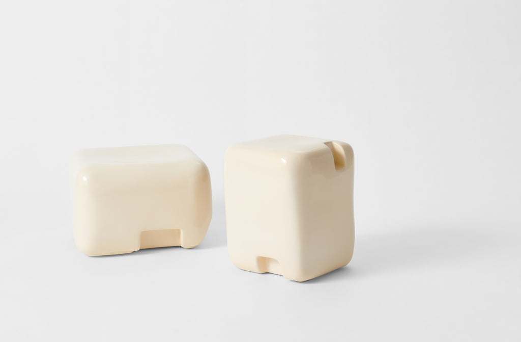 faye-toogood-cream-cobble-stool-20515-c