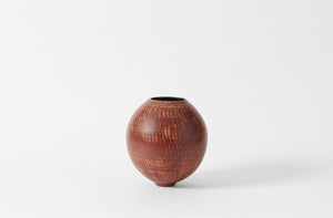 karen-swami-lg-brown-urushi-stoneware-vessel-20617-b