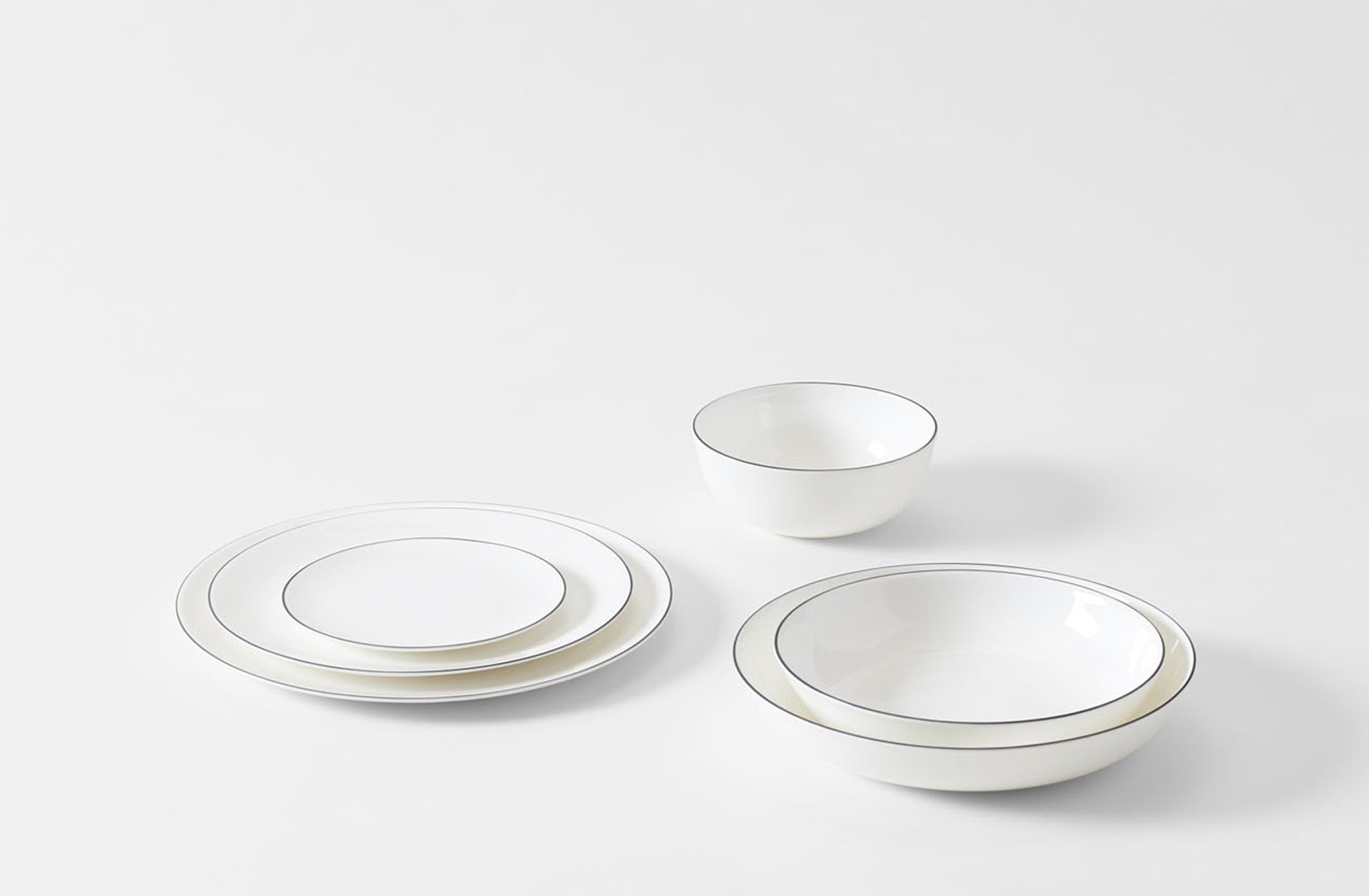 richard-brendon-black-line-dinnerware-17456-Default