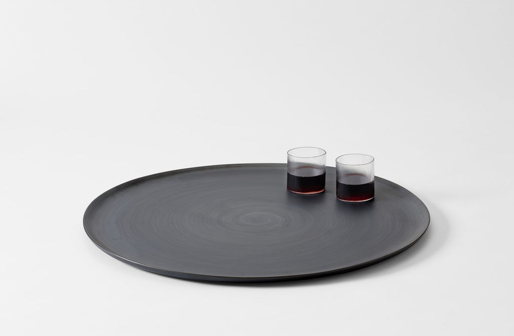 Rina Menardi Black Extra Large Round Peel
