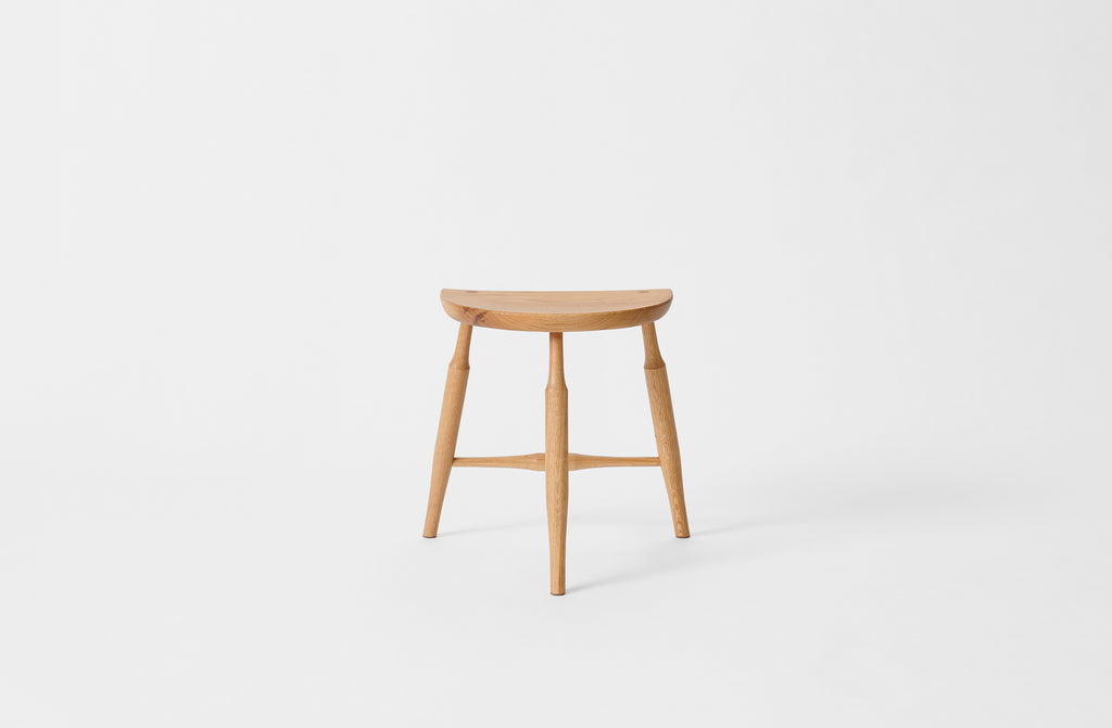sawyer-made-butternut-3-leg-utility-stool-20761-c
